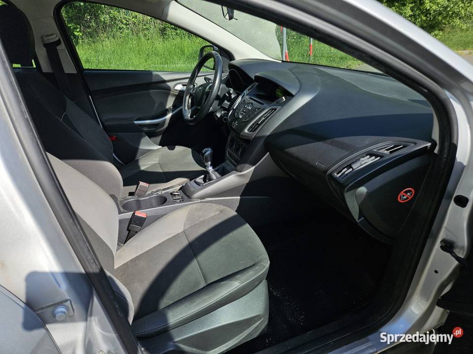 213 Ford Focus 10 ECOBOOST Uszkodzony 4/5 Kraków
