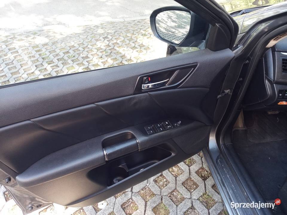 Suzuki Kizashi 24 VVT 178 4x4 Automat LPG STAG Chrzanów