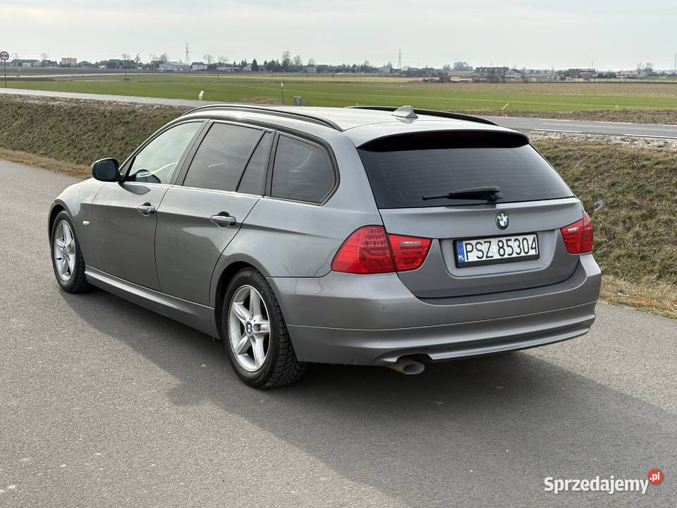 BMW Seria 3 E91 LCI biXenon PDC nawigacja CIC garażowany wielkopolskie