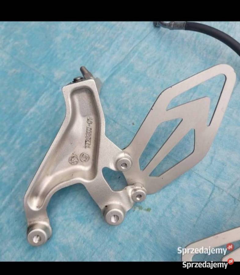 BMW S1000RR S 1000 RR K46 OEM SET SETY PODNÓŻEK Podnóżki i stopki