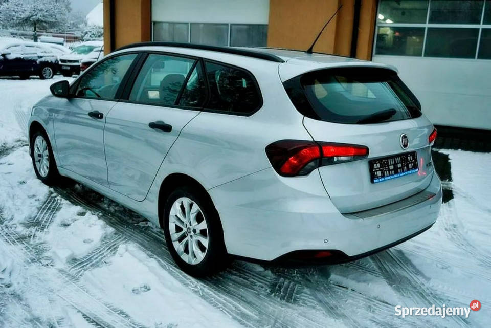 Fiat Tipo 14i NAVI grzane fotele 95 XII2017r II klimatyzacja Płock