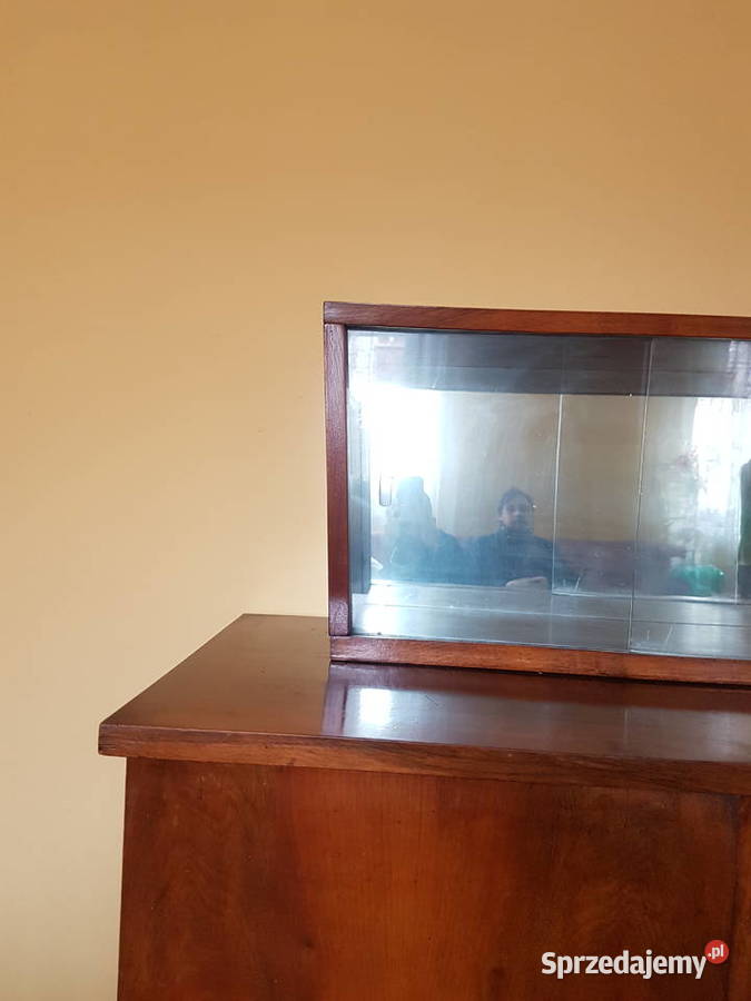 Stara komoda PRL dolnośląskie Kamieniec Wrocławski