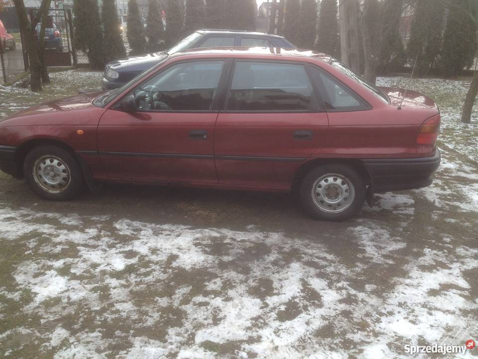 Okazja Opel Astra F 14 z 1997 rSedanSalon Polska Marki