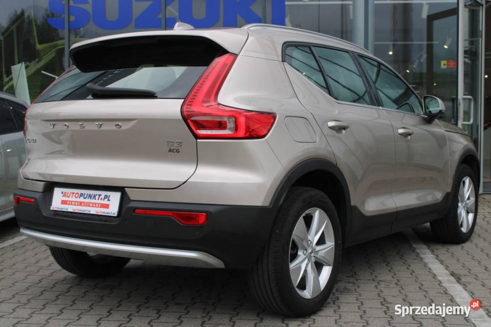 Volvo XC40 2022r FVAT23 FullLED Kamera CARPLAY sprzedam