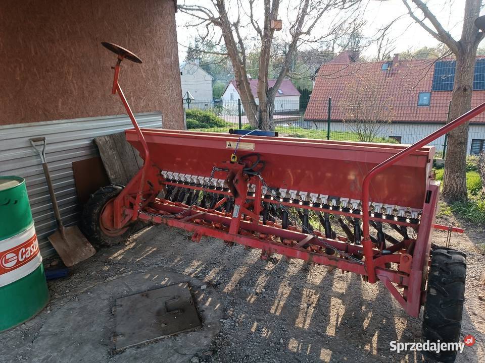Siewnik zbożowy Famarol 3m Smolec