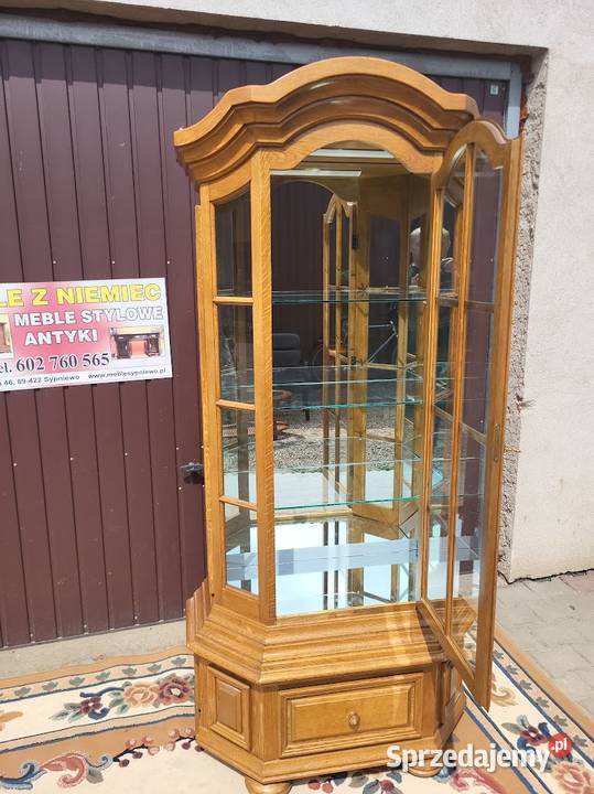 ładna witryna dębowa gablota podświetlana z kujawsko-pomorskie Sypniewo sprzedam