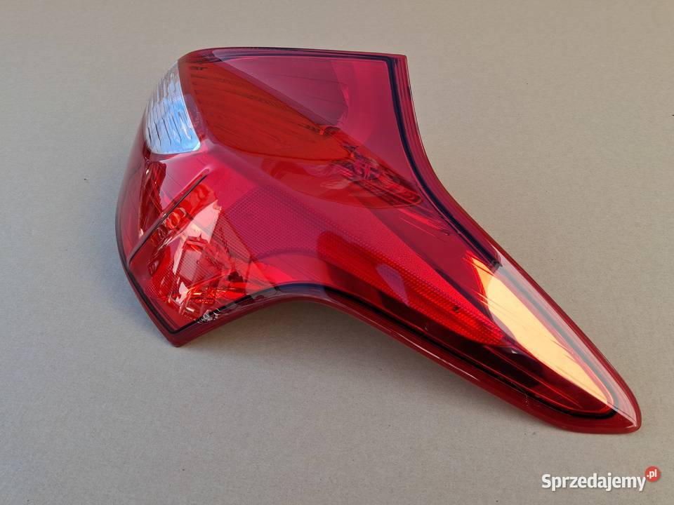 FORD FOCUS MK3 HB LAMPA PRAWY TYŁ PRAWA ORYGINAŁ Bieleń