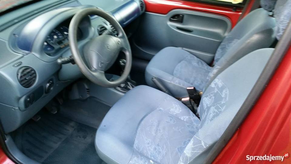 Sprzedam Renault Kangoo 14 benzyna radio Zabłędza