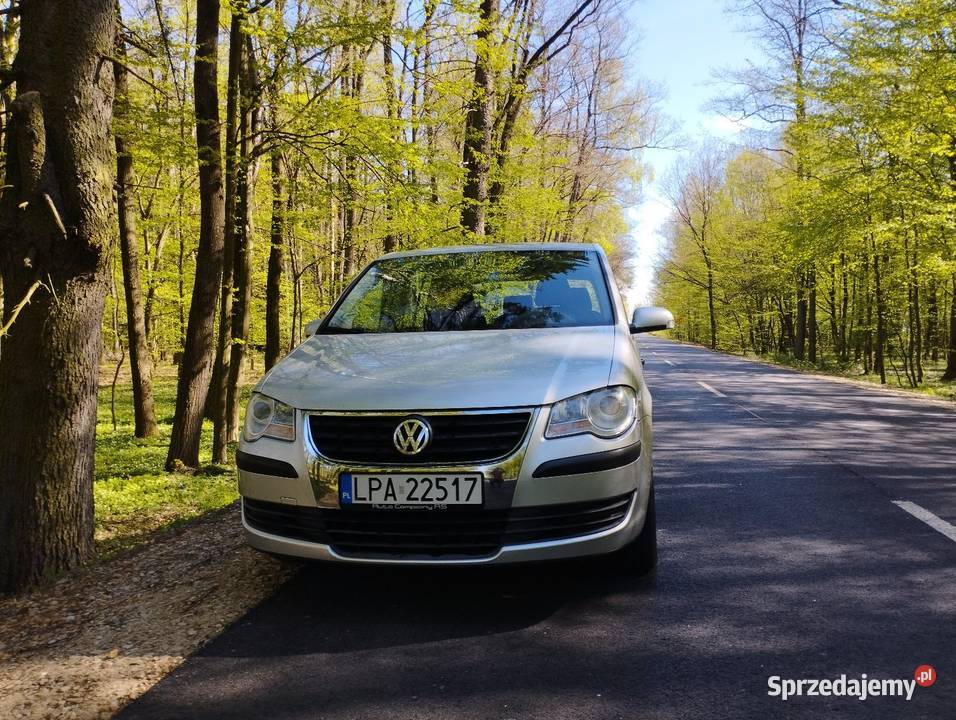 Volkswagen Touran 1 9 TDI2007 280000 przebieg 105KM Parczew sprzedam