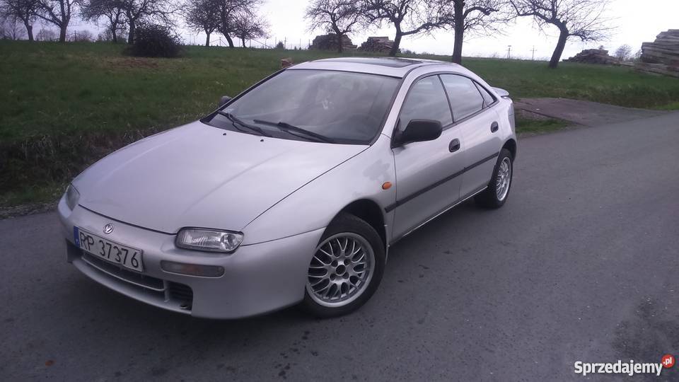 Mazda 323F BA Bez Korozji Ładna 323F Łańcut sprzedam