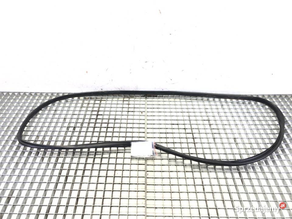 USZCZELKA DRZWI TYŁ PRAWA SUZUKI SX4 Hatchback