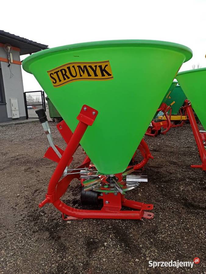 400 litrów Rozsiewacz do nawozów STRUMYK Lejek Brzeziny sprzedam