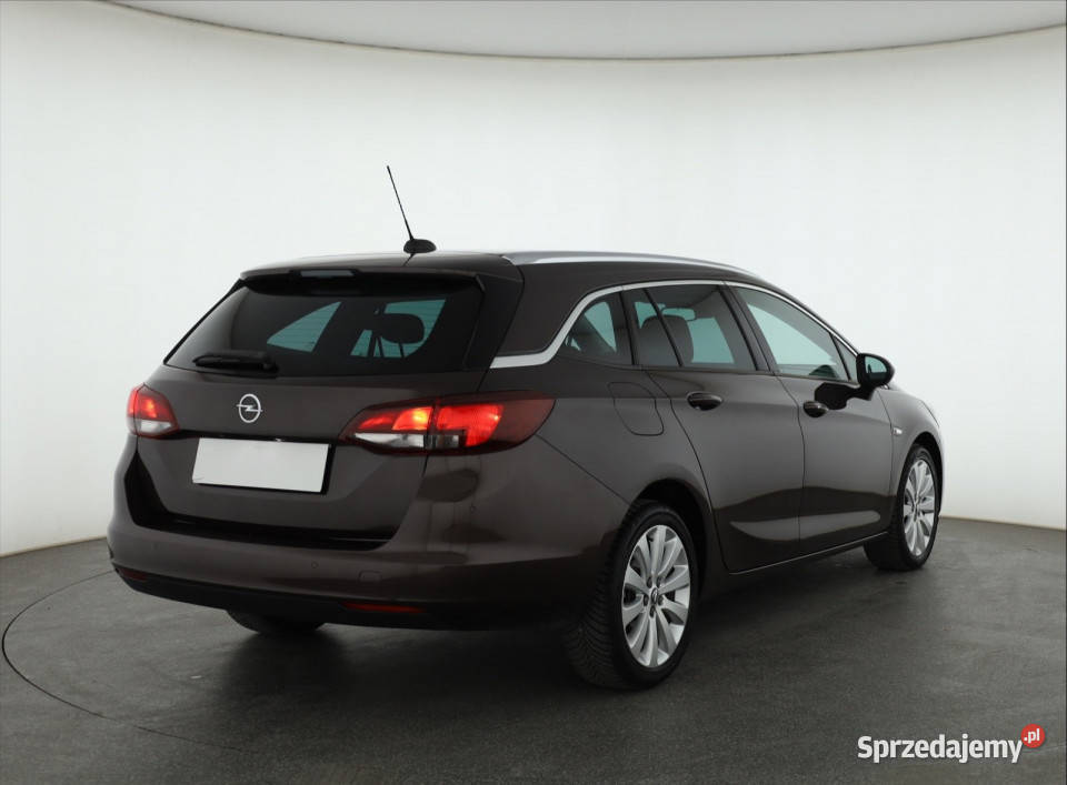 Opel Astra 14 T relingi dachowe sprzedam