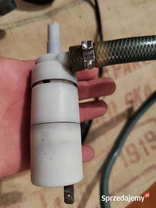 Audi 80 B4 spryskiwacze lamp reflektorów komplet Kraków