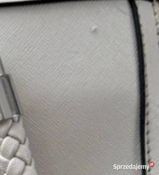 Kremowa torebka Guess