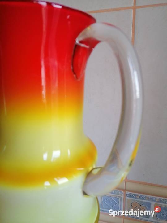 Dzbanek ognisty ze szkła warstwowego Horbowy podkarpackie Mielec