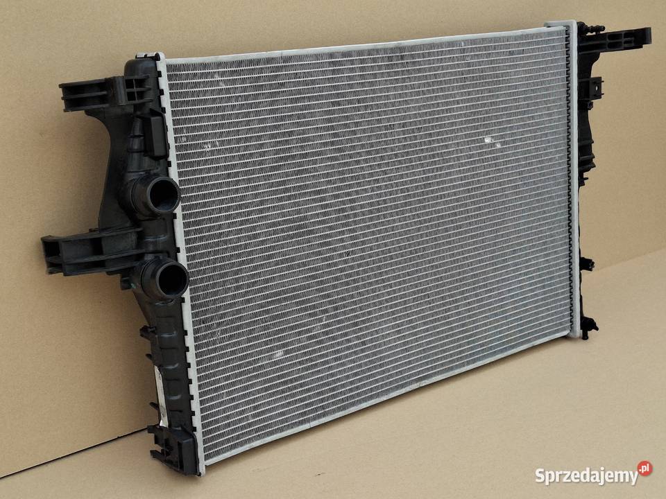 IVECO DAILY 12 14 23 30 CHŁODNICA CIECZY WODY Bieleń sprzedam