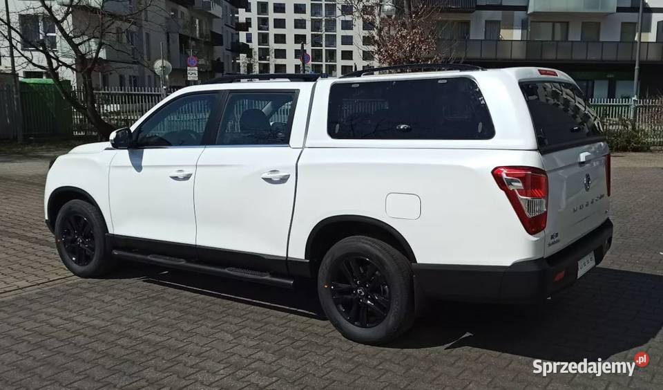 Zabudowa paki Ssangyong Grand Musso Szyby warmińsko-mazurskie Pasłęk