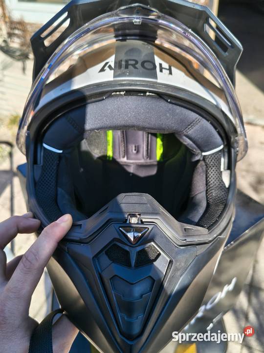 Kask motocyklowy Airoh Commander 2 M Żagań sprzedam