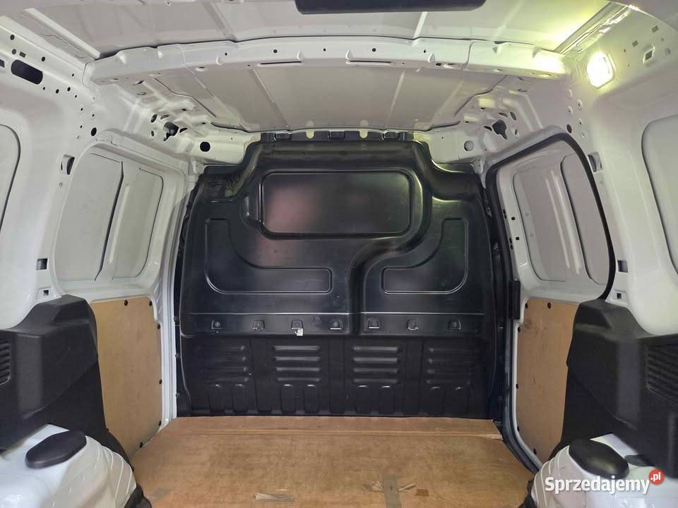 Ford Transit Courier 2016 benzyna Warszawa sprzedam