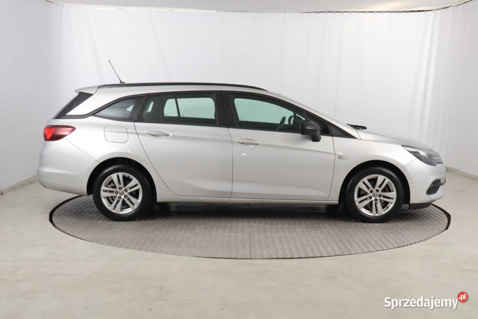 Opel Astra 12 Turbo 101205km