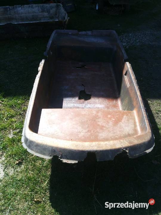 Łódka plaskodenna 260110 do remontu łódzkie Upale