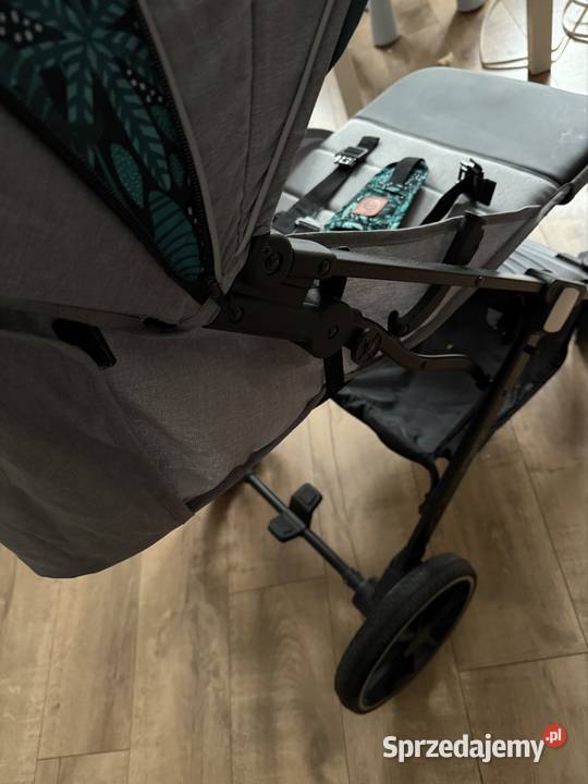 Wózek spacerowy Momi Estelle Dakar Łódź