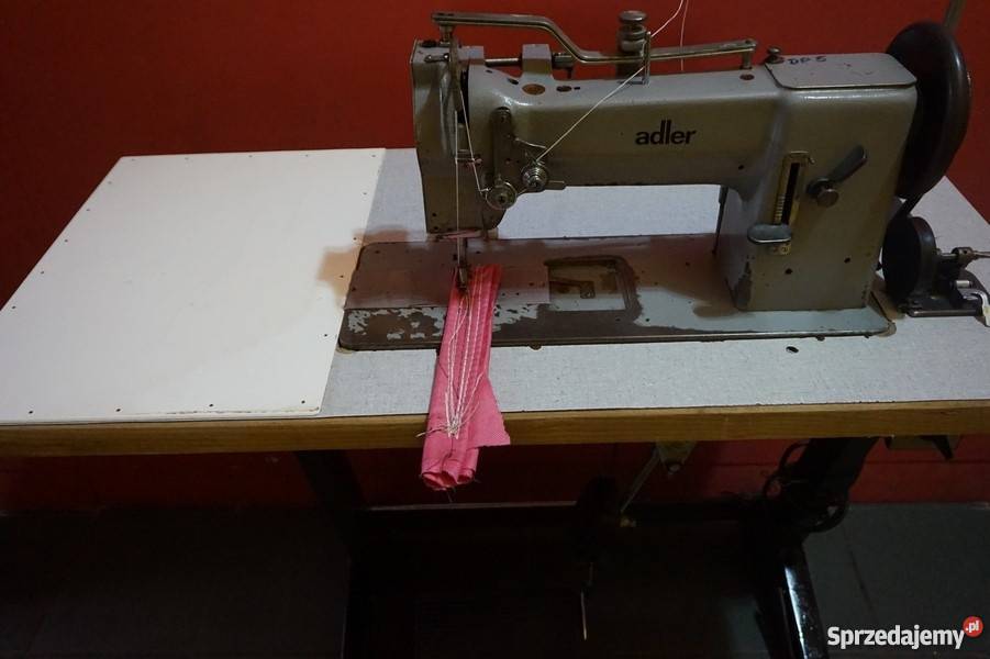 Maszyna do szycia Stebnówka Adler potr tr Produkcja Wałbrzych