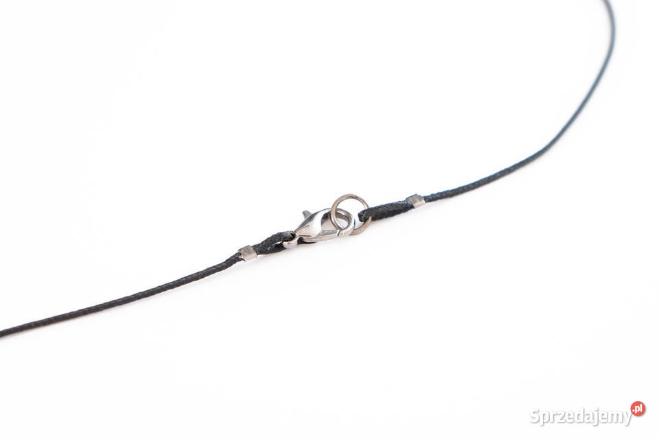 Okrągły wisiorek z żywicy epoksydowej kolor