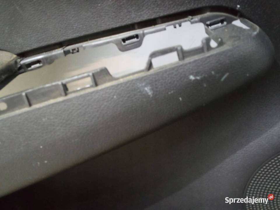 TAPICERKA BOCZEK LEWY PRAWY PRZÓD KOMPLET Ford