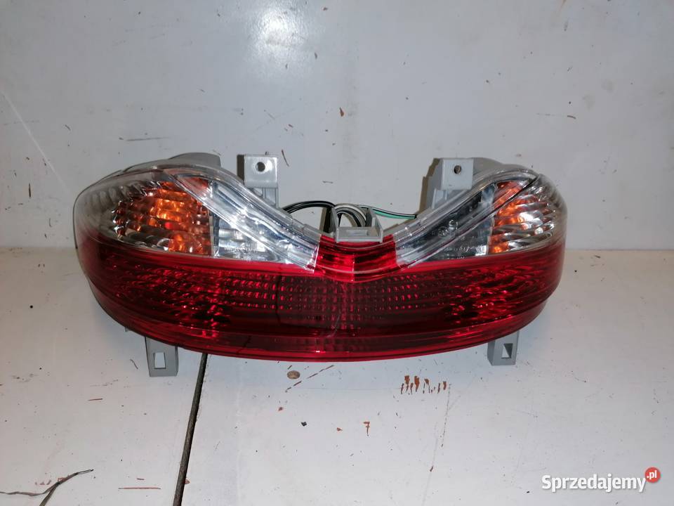 Suzuki Burgman 400 lampa tylna Części Słupsk