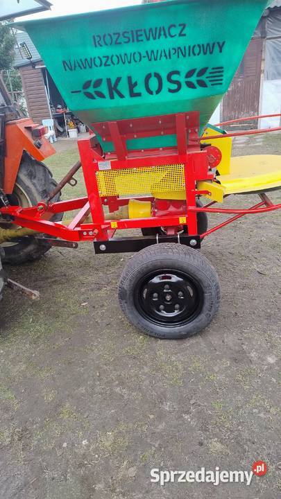 Rozsiewacz wapna nawozu N021B 600 Kłos nieuszkodzony Majdan Leśniowski sprzedam