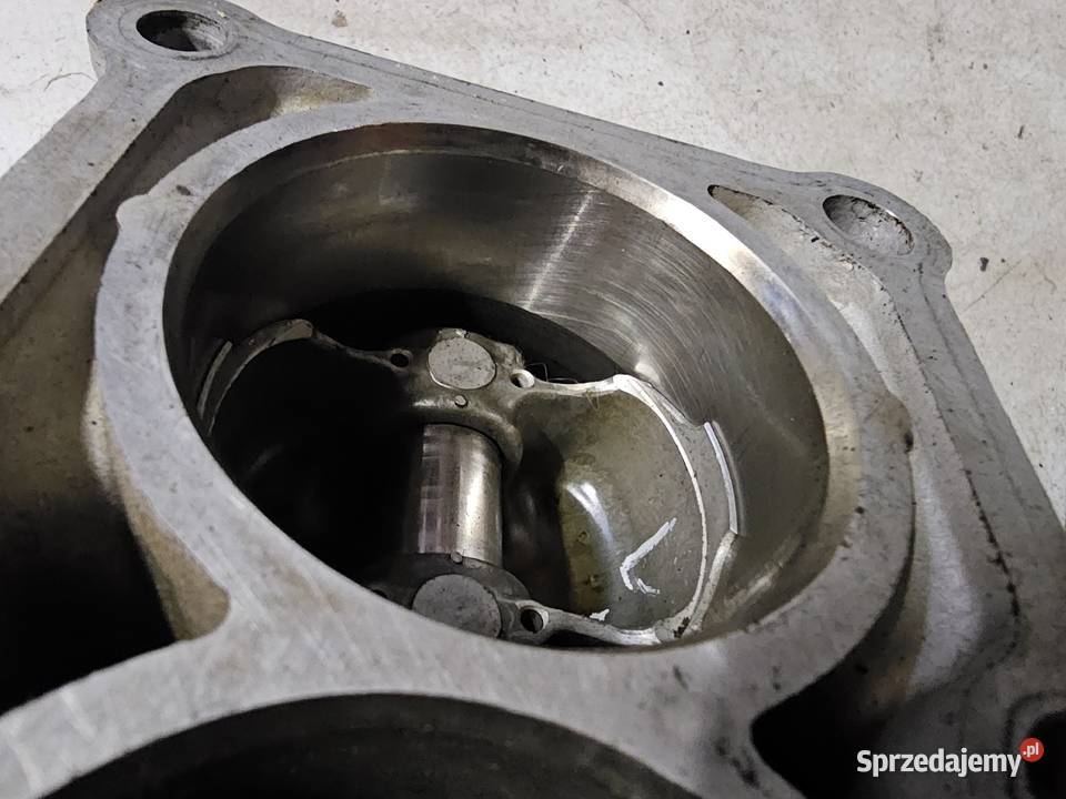 Yamaha YZF 600 thunder cat fzr cylindry tłoki Jelenia Góra