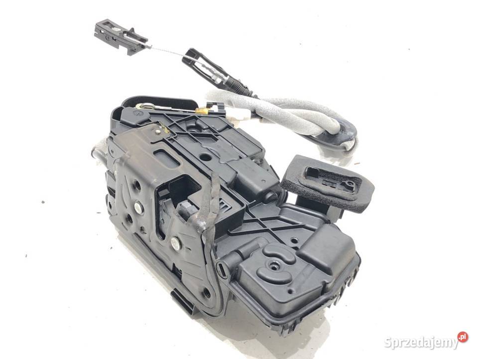 ZAMEK DRZWI PRAWY TYŁ VW TOURAN Minivan podkarpackie