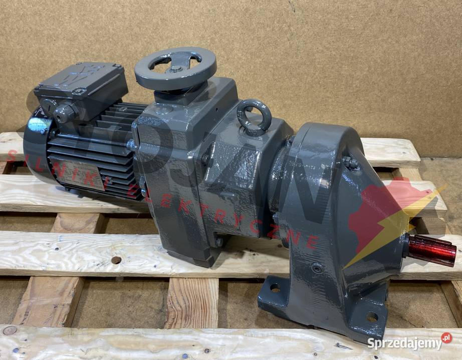 motoreduktor przekładnia 055kW 75371obr 3fazowy