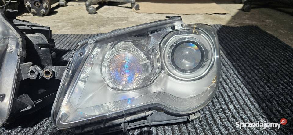Vw Touran 1t2 lift lampy xenon komplet osobowe Jarosław