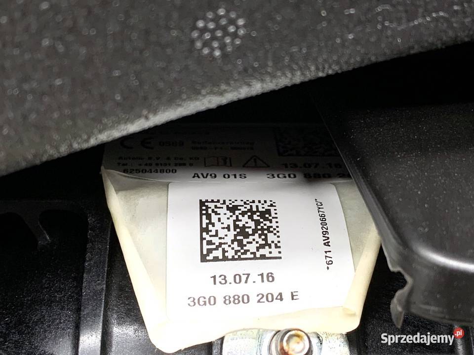 KOKPIT PODUSZKI PASY KOMPLET VW PASSAT B8