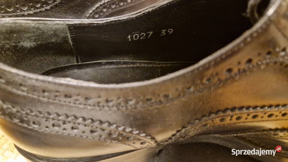 Damskie buty z naturalnej skóry czarnej marki Lublin