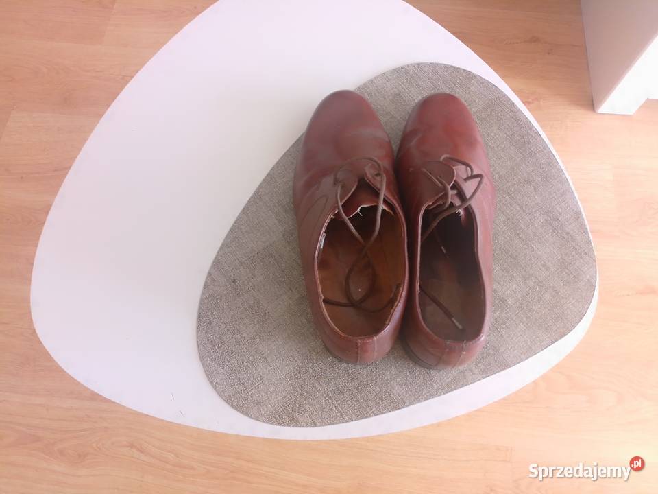 Sprzedam buty skórzane w dbstanie Ełk
