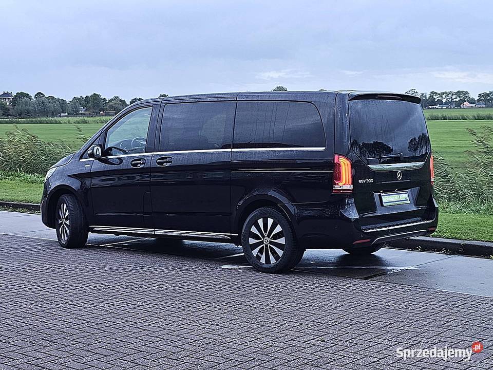 MercedesBenz EQV 300 L2 365 WLTP LED do przewozu pomorskie