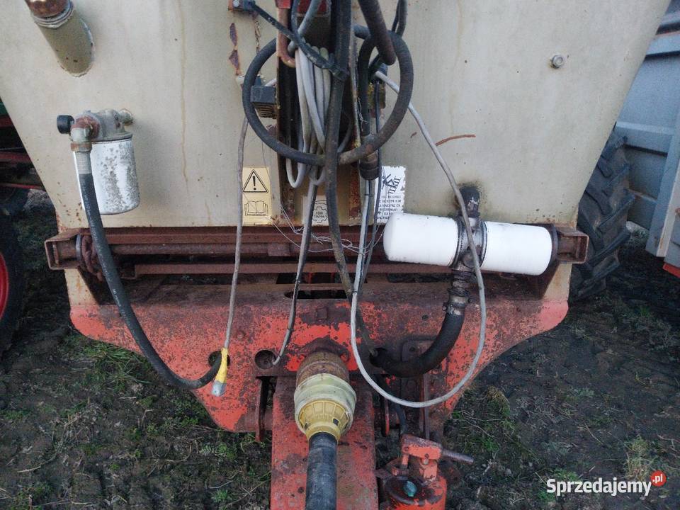 Rozrzutnik obornika Leboulch Maxi 10 do poprawek Brodnica