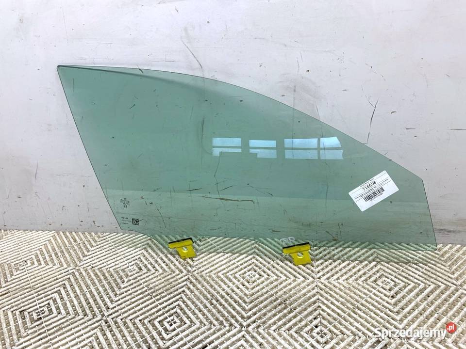 SZYBA PRAWY PRZÓD SKODA 20 TSI Hatchback Motoryzacja