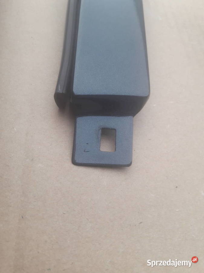 Listwy pod lampy Mercedes W124 nowy lakier Twardogóra