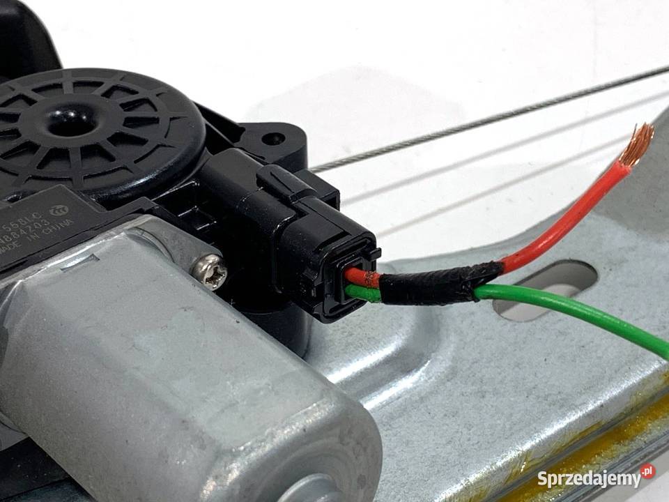 PODNOŚNIK SZYBY LEWY TYŁ NISSAN QASHQAI J11 osobowe Wyposażenie wnętrza