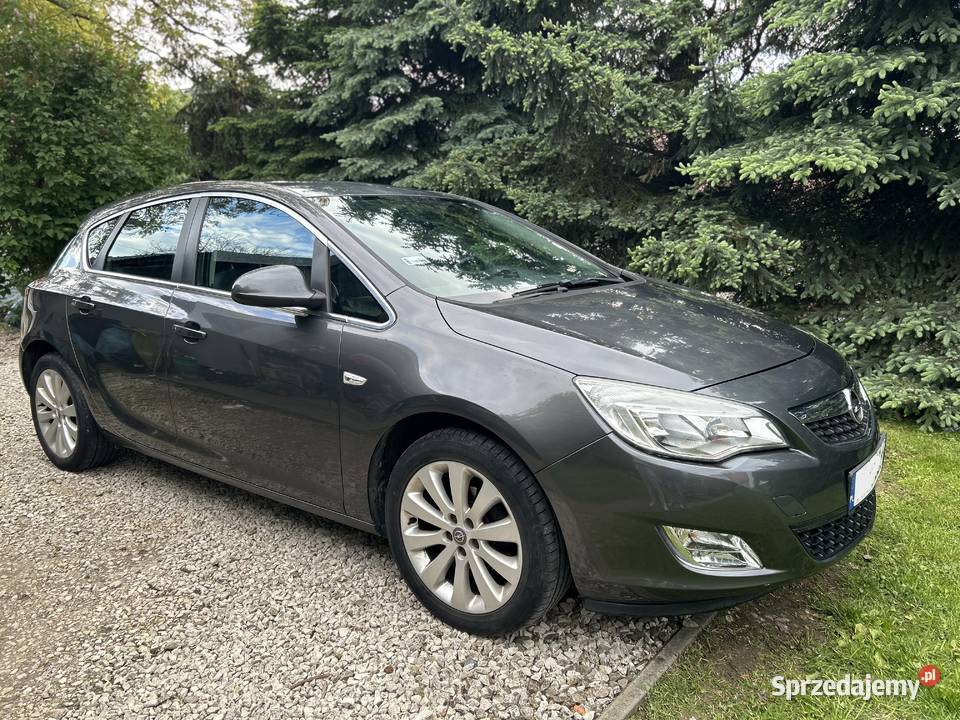 Opel Astra Opel Astra J 14 turbo 140 Krosno