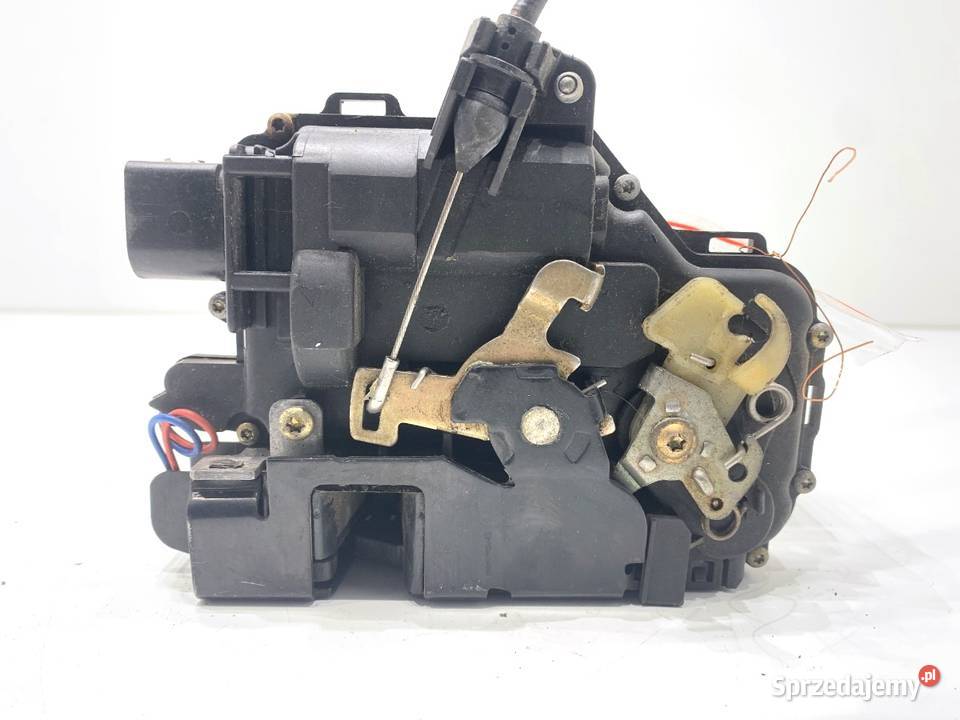 ZAMEK DRZWI PRAWY PRZÓD SEAT TOLEDO II Hatchback sprzedam