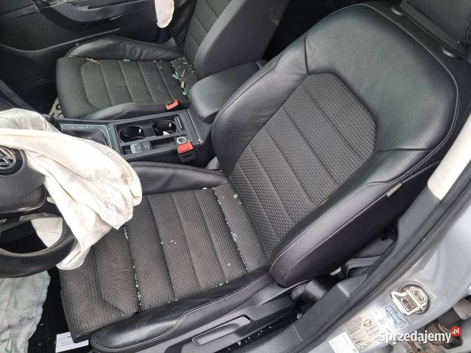 FOTELE KANAPY VOLKSWAGEN GOLF VII SKÓRA KOMBI