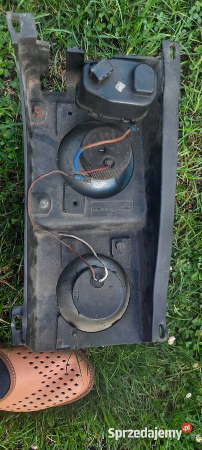 Lampa przód prawa passat b3 zender Lampy przednie małopolskie
