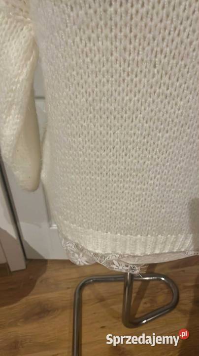 Sprzedam sweterek damski rozmiar L Konin