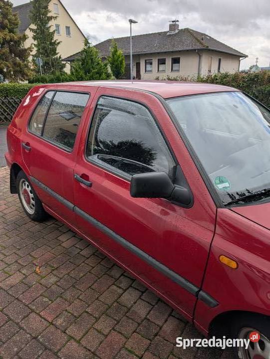 Volkswagen Golf III 18 75 hatchback 161 000 śląskie